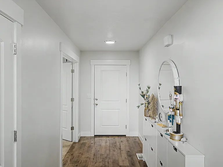 1529 W Stone Gate Dr — Photo 12