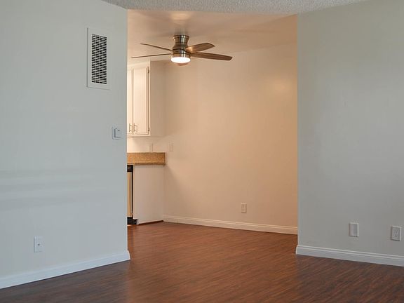 4th image of 1321 Wellesley Ave APT 2