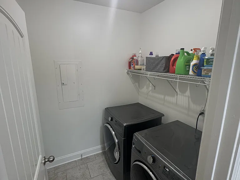 224 Massee Cir — Photo 6
