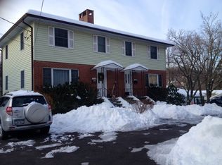 136-138 E Sunnyside Ln, Irvington, NY 10533