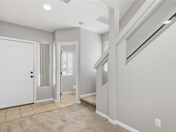 5th image of 6713 Philharmonic Ave