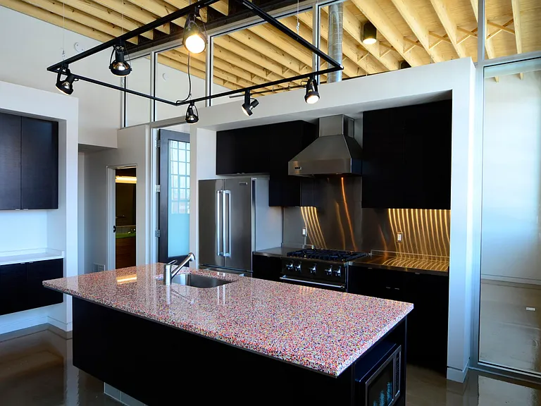 376 W Main St #206 — Photo 11