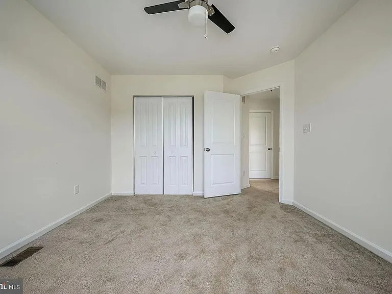 1340 Carrick Ct — Photo 16