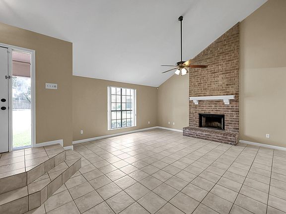 4th image of 16906 Timberwork Rd #161