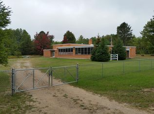 32040 W Chippewa Ave, Trout Lake, MI 49793