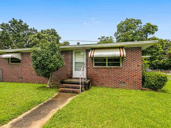 2nd image of 1017 Pennsylvania Dr