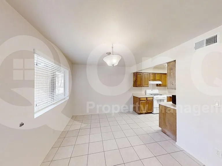303 N Miller Rd #1005 — Photo 5