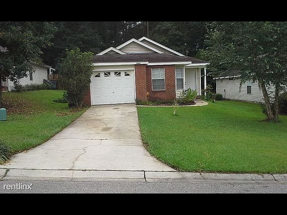 4th image of 2685 Fairmount Ln