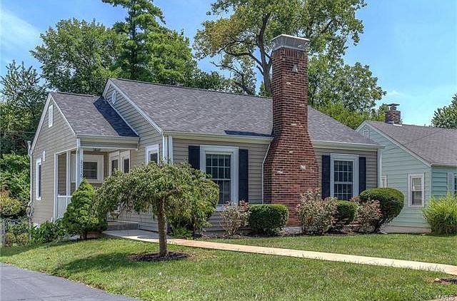 1st image of 2716 Manderly Dr