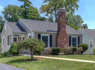 2716 Manderly Dr, Saint Louis, MO 63144