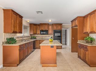 1118 E Dolphin Cir, Mesa, AZ 85204