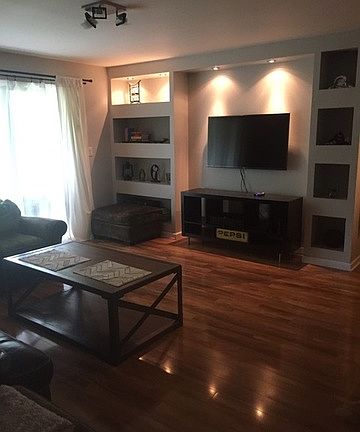 3rd image of 2980 Northampton Dr APT B1