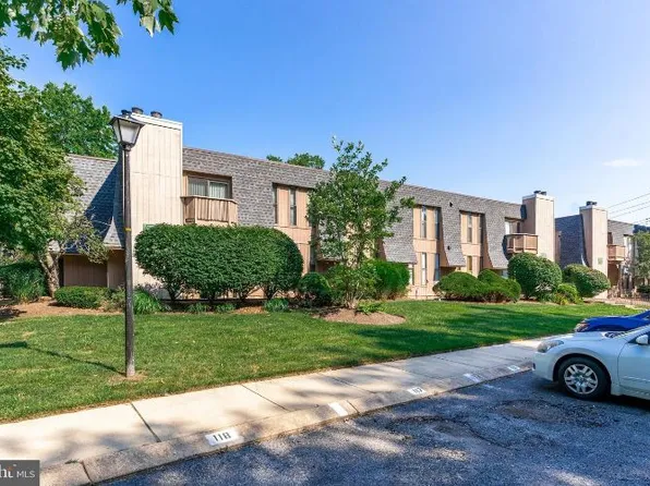 25 S Church Rd Unit 52-U052, Maple Shade, NJ 08052