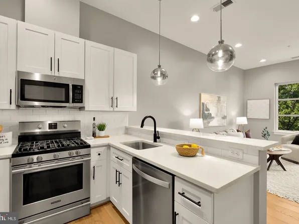 4308 Georgia Ave NW Unit 404, Washington, DC 20011