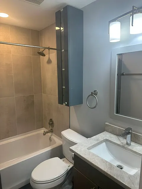 2 bed, 1179 sqft, $2,000 — Photo 4