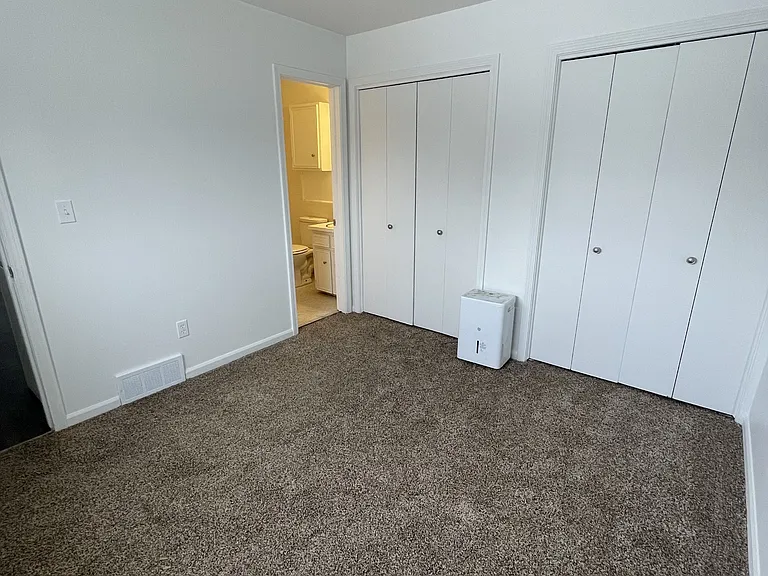 205 E Saginaw Hwy #235-01 — Photo 8