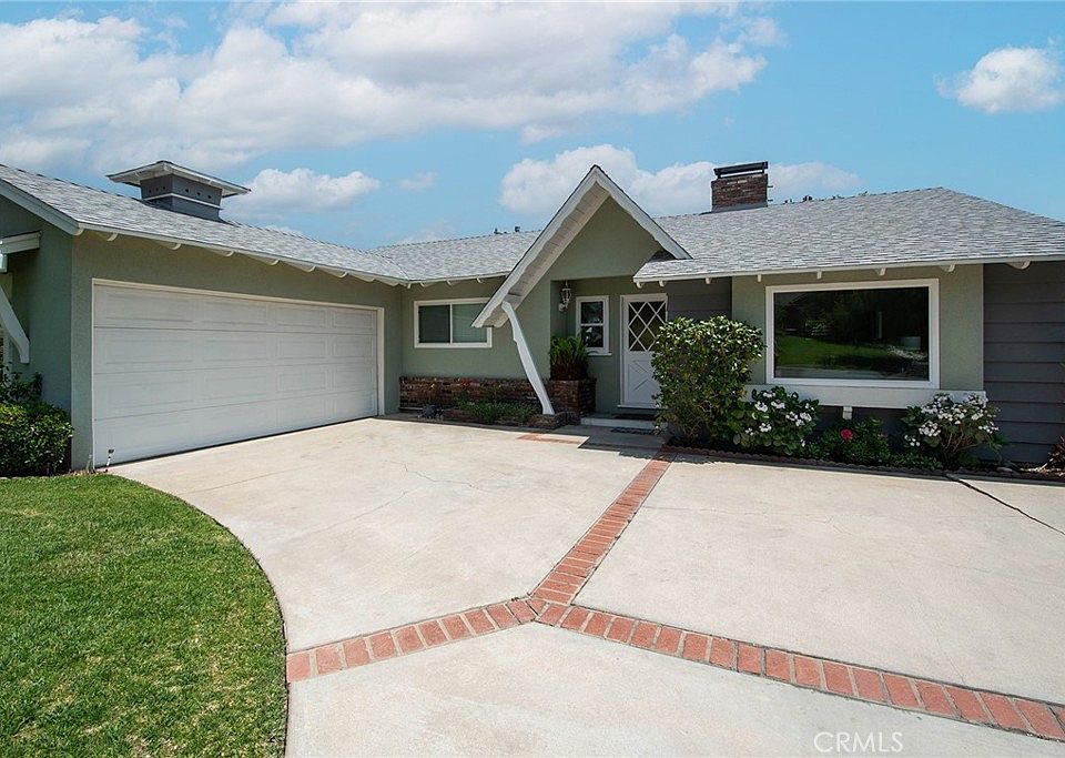 1st image of 348 E Hillcrest Blvd