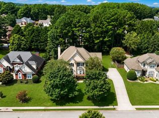 1035 Eagles Brooke Dr, Locust Grove, GA 30248