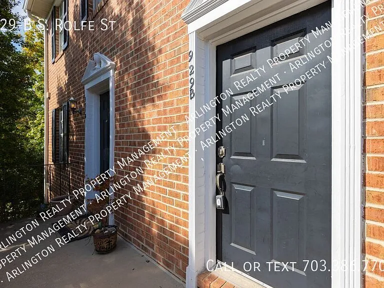 929 S Rolfe St #B — Photo 3