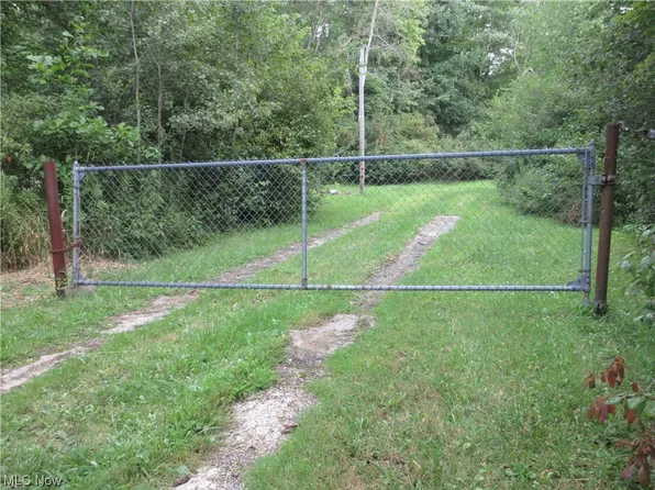 4400 State Route 193, Dorset, OH 44032