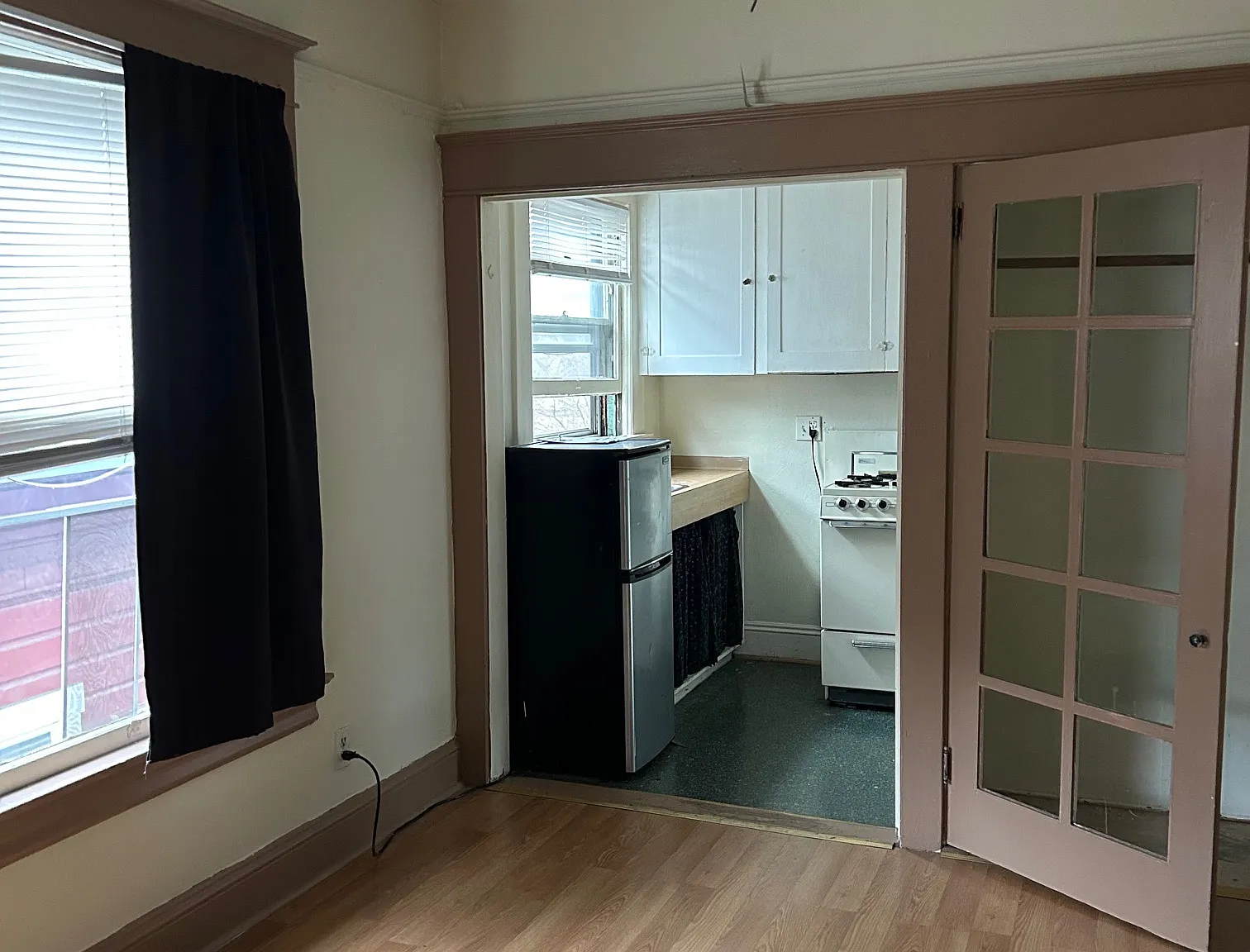 Studio, 250 sqft, $750 — Photo 2
