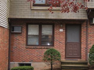 212 Broad St #12, Meriden, CT 06450