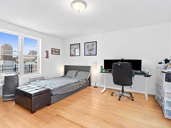 5th image of 723 8th Ave APT 4