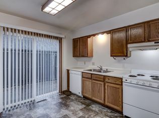 809 Stein Ct, Eau Claire, WI 54701