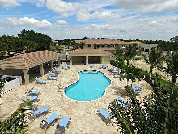 4th image of 12511 Laurel Cove Dr