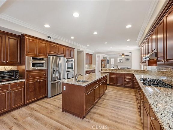 3rd image of 46324 Durango Dr