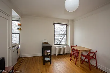 Rented by Garfield Realty 