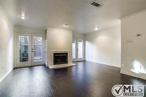 5th image of 4306 Buena Vista St #103C