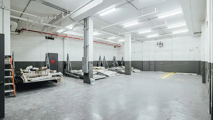 Rented by Nooklyn NYC LLC | media 28