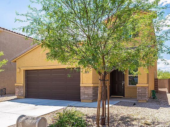 3rd image of 525 N Pecan Sweeper Ln