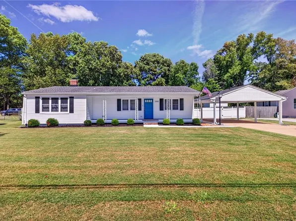 220 Marion Dr, Chesapeake, VA 23322