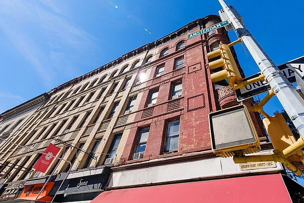 Rented by Corcoran | media 14