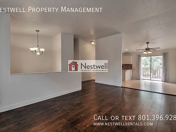 5th image of 1637 W Crystal Ridge Dr