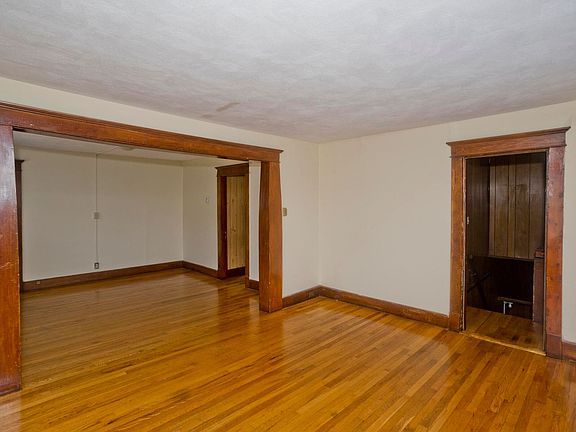 5th image of 58-60 Ionia St