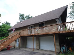 2502 NE Panorama Dr, Menomonie, WI 54751