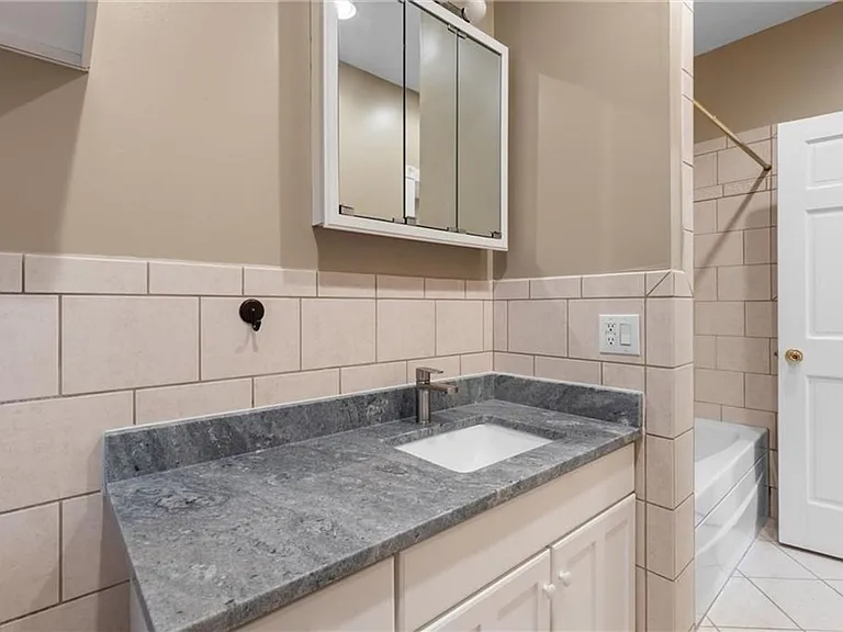736 W Princess Anne Rd #102 — Photo 18