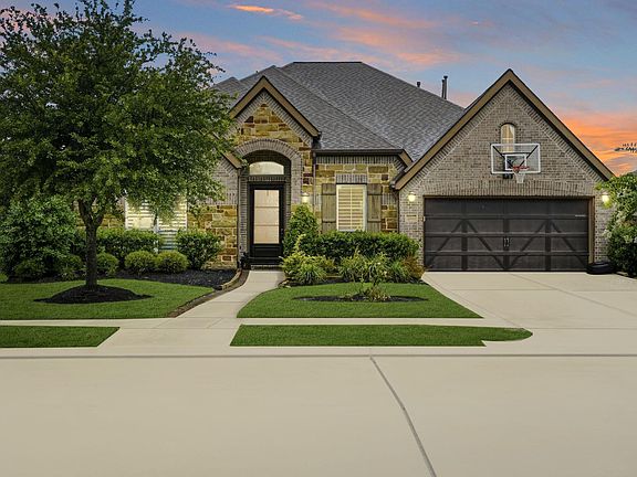 2nd image of 23614 Greenwood Springs Pl