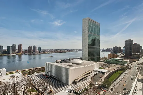 Rented by Town Residential | media 25