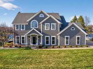 15183 Valentia Dr, Granger, IN 46530