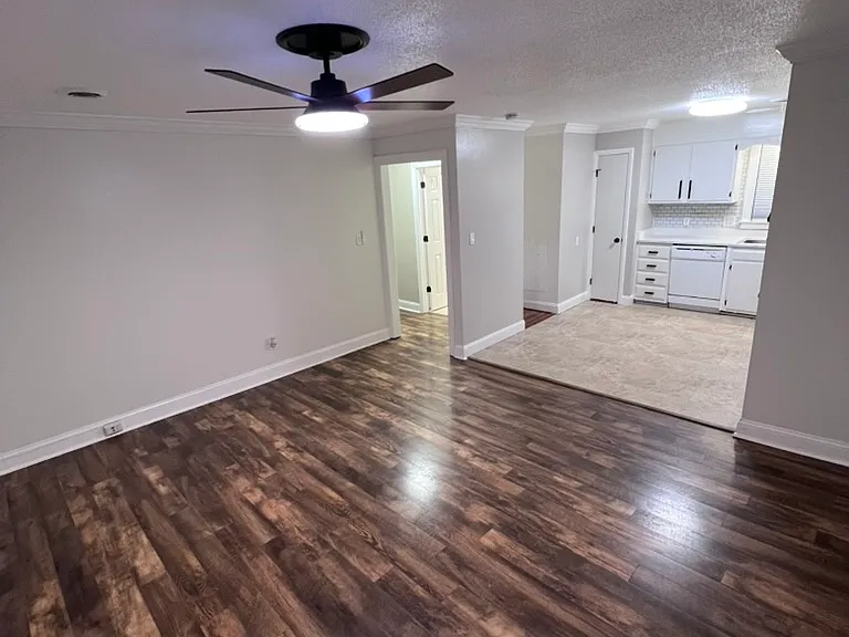 4100 Pittsford Rd #1 — Photo 3