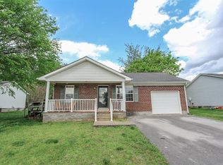 345 Easton Cir, Bowling Green, KY 42101