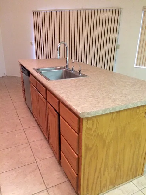 533 East Montgomery Ave - . — Photo 4