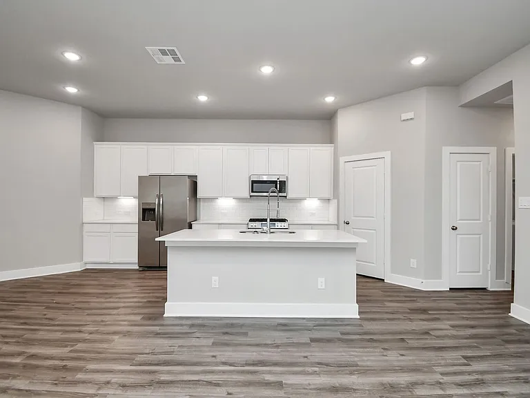 21014 Bay Village Dr #A — Photo 11
