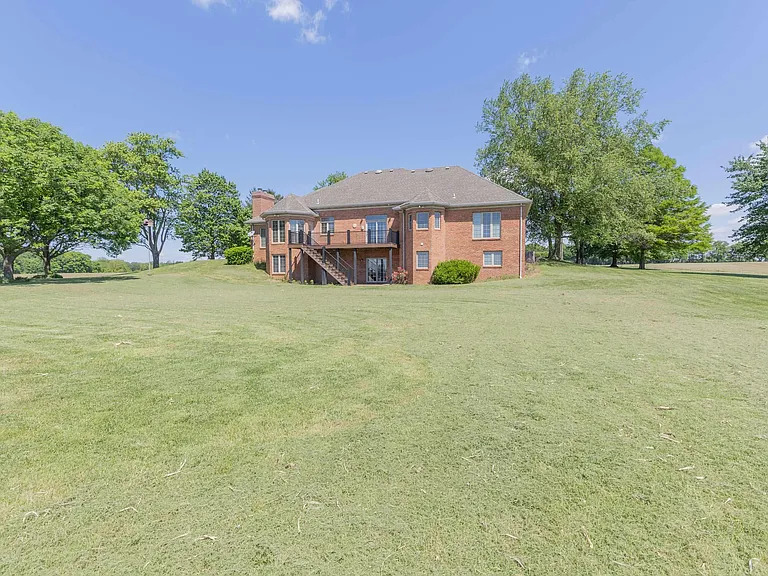 2155 Durlin Rd — Photo 31