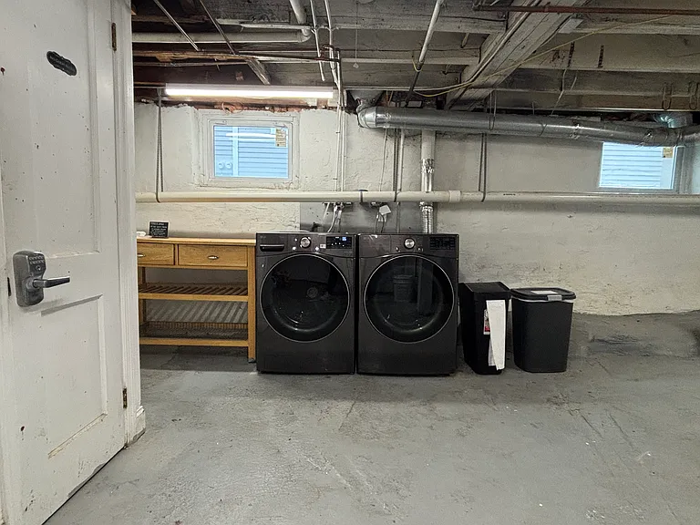 130 Woodlawn Ave #1 — Photo 14