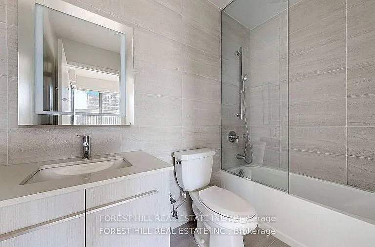 8 Cumberland St #4703 — Photo 11